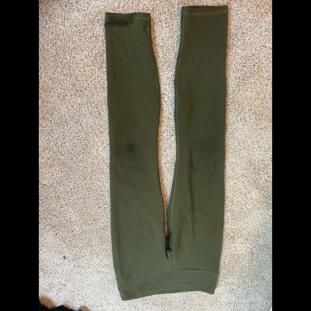 Fabletics army green leggings